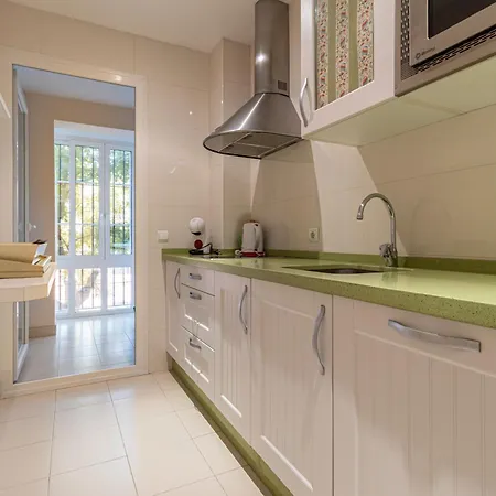 Allo Santo Domingo Parking 2