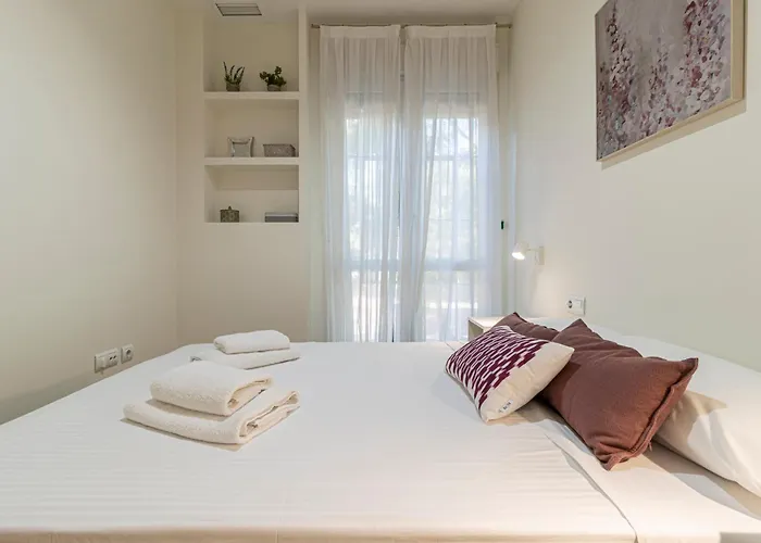 Allo Santo Domingo Parking 2