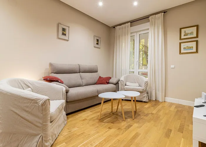 Apartamento Allo Santo Domingo Parking 2 *