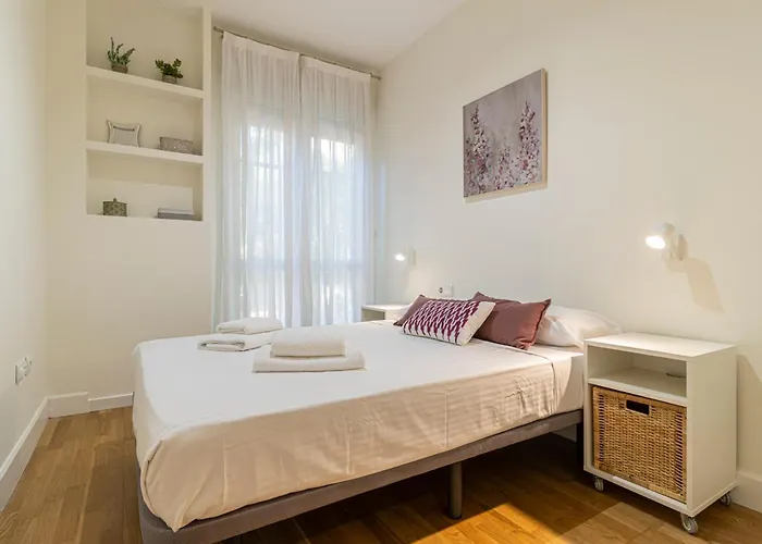 Allo Santo Domingo Parking 2